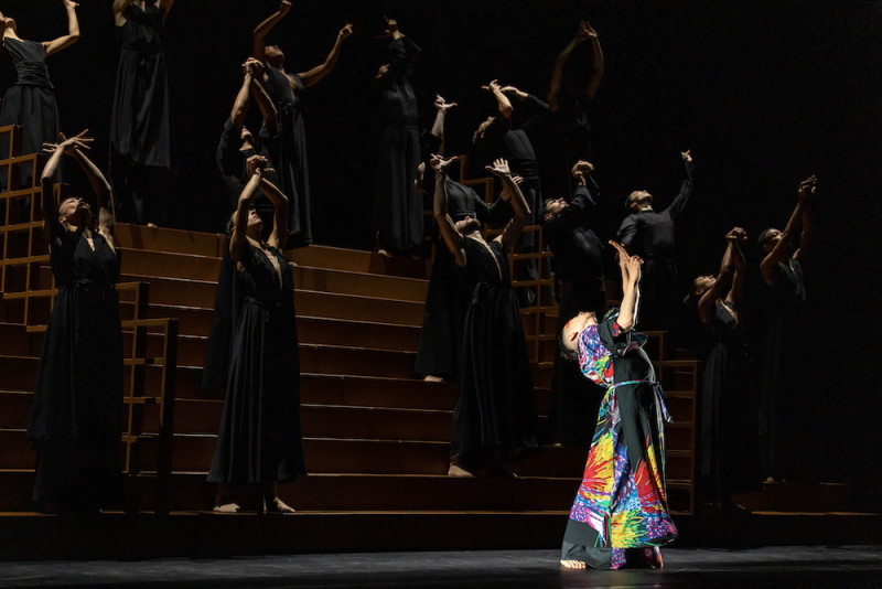 &quot;UKIYO-E&quot;, coreografia Sidi Larbi Cherkaoui. Foto Gregory Batardon