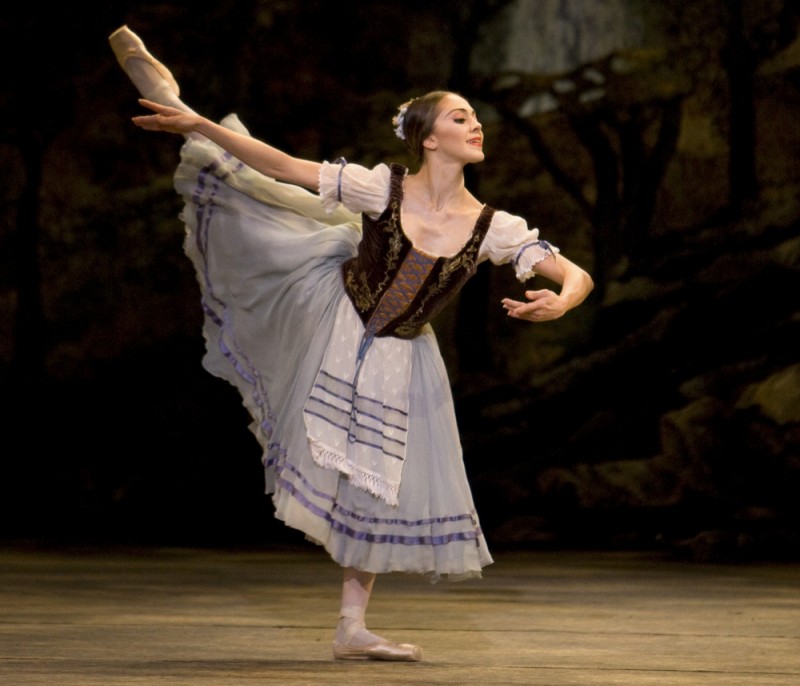 Ambra Vallo in Giselle