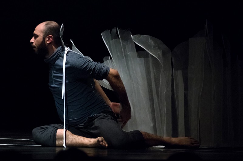 &quot;Zimmermann Trio&quot;, coreografia Tero Saarinen. Foto Chiara Ferrin