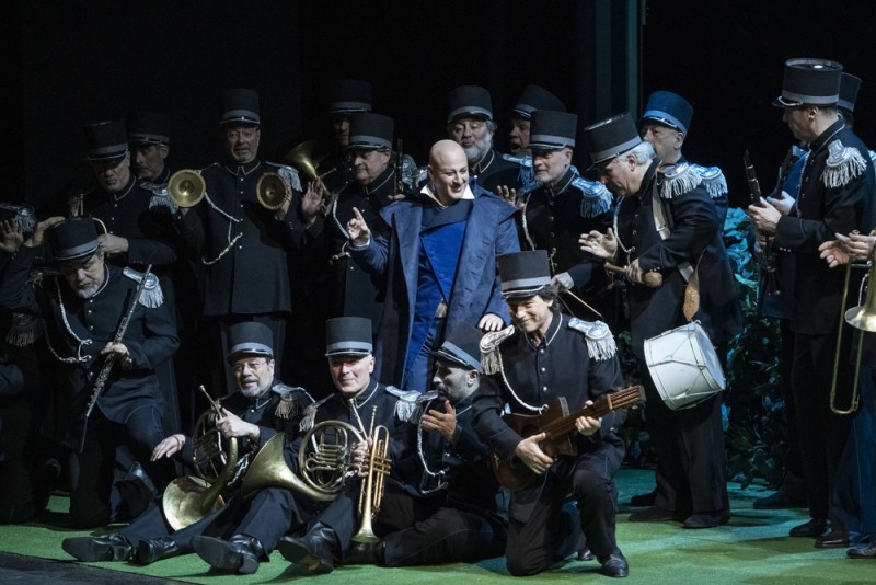 Antonino Siragusa (Il Conte d&#039;Almaviva) in &quot;Il barbiere di Siviglia&quot;, regia Federico Grazzini. Foto Rocco Casaluci, TCBO