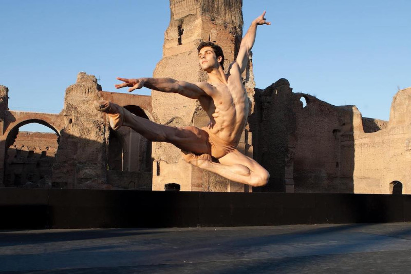 Roberto Bolle and Friends